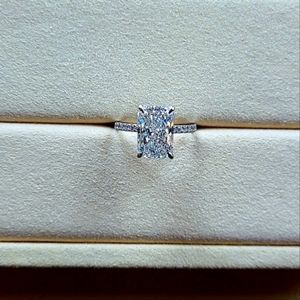 Solid 14k gold 3.46ct (F VS2) lab radiant diamond ring with side lab diamond